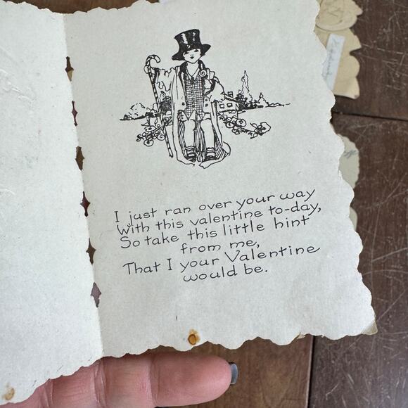 Bundle Lot SIX VINTAGE 1920-1950s Valentine Cards and Post Cards Made in USA - Picture 6 of 7